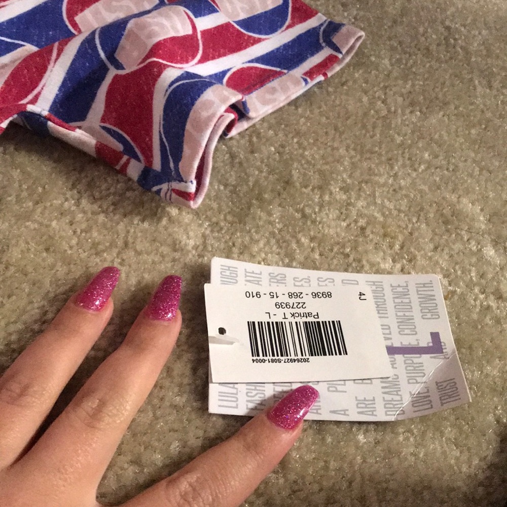 Shirt - Picture 3 of 3